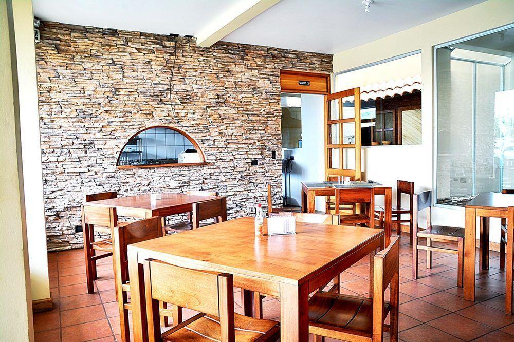 Hotel La Villa Quesada  Kültér fotó