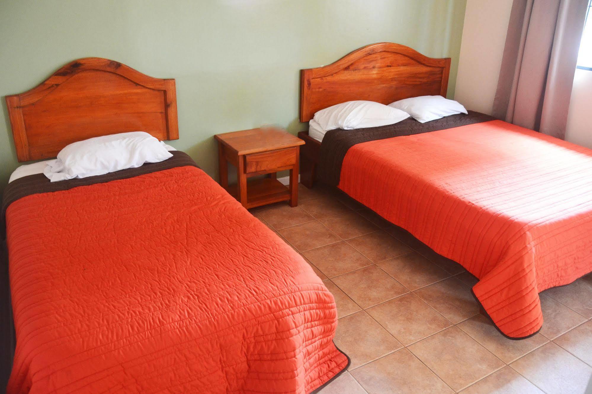 Hotel La Villa Quesada  Kültér fotó